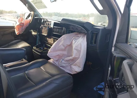 2021 GMC Savana Cargo Rwd 3500 Extended Wheelbase Ls z USA, uszkodzony, nr VIN 1GJZ7NF72M1299648